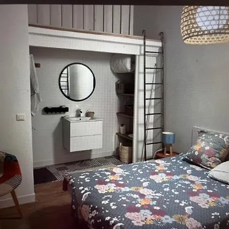 Charmante Maison De Holiday home *