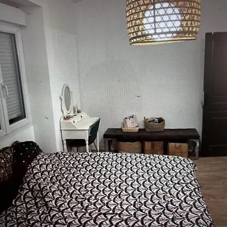 Holiday home Charmante Maison De Saint-Michel-Chef-Chef