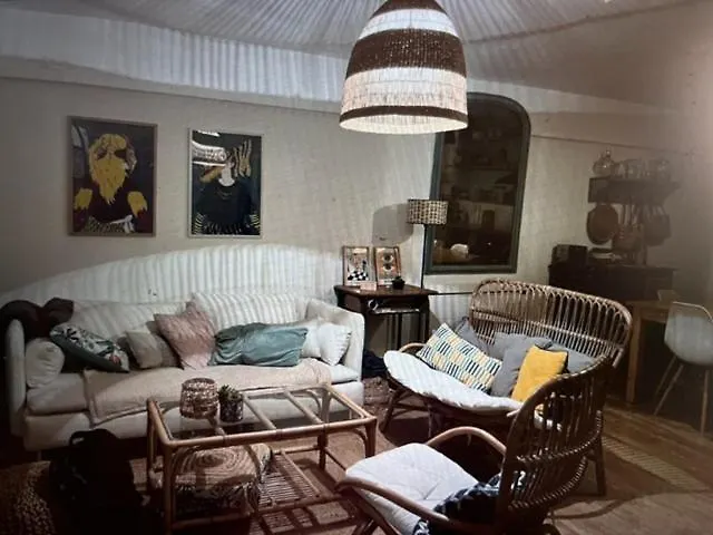 Charmante Maison De Holiday home Saint-Michel-Chef-Chef